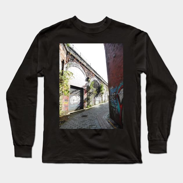 Scottish Photography Series (Vectorized) - Cobbled Glasgow Lane Long Sleeve T-Shirt by MacPean